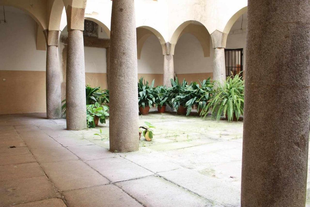 Plasencia Santa Ana Apartment Bagian luar foto